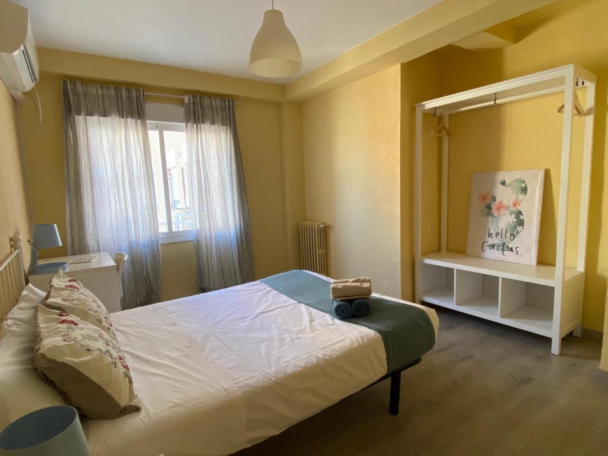 Apartamentos Dos Torres Frodo - Parking privado gratis Zaragoza Exterior foto