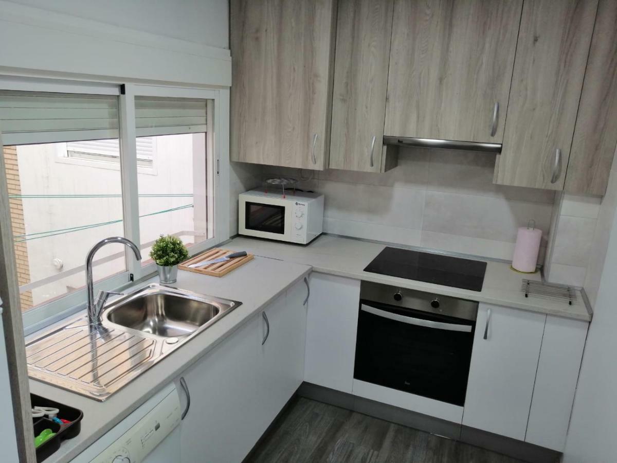Apartamentos Dos Torres Frodo - Parking privado gratis Zaragoza Exterior foto